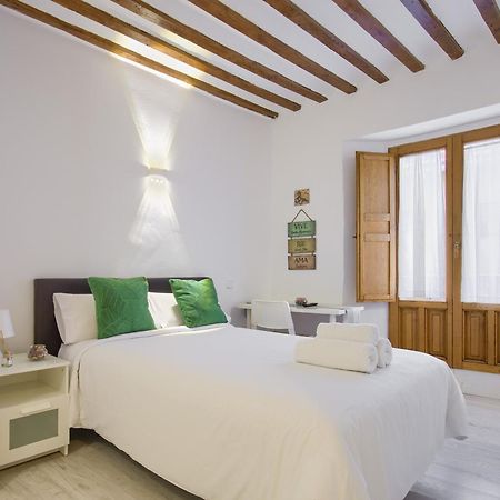 Apartamentos Ryc Алькала-де-Енарес Екстер'єр фото